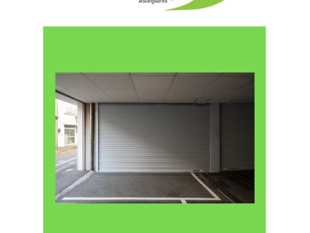 "Ascensores Servicon: Elevando tu Experiencia con Eficacia y Compromiso"