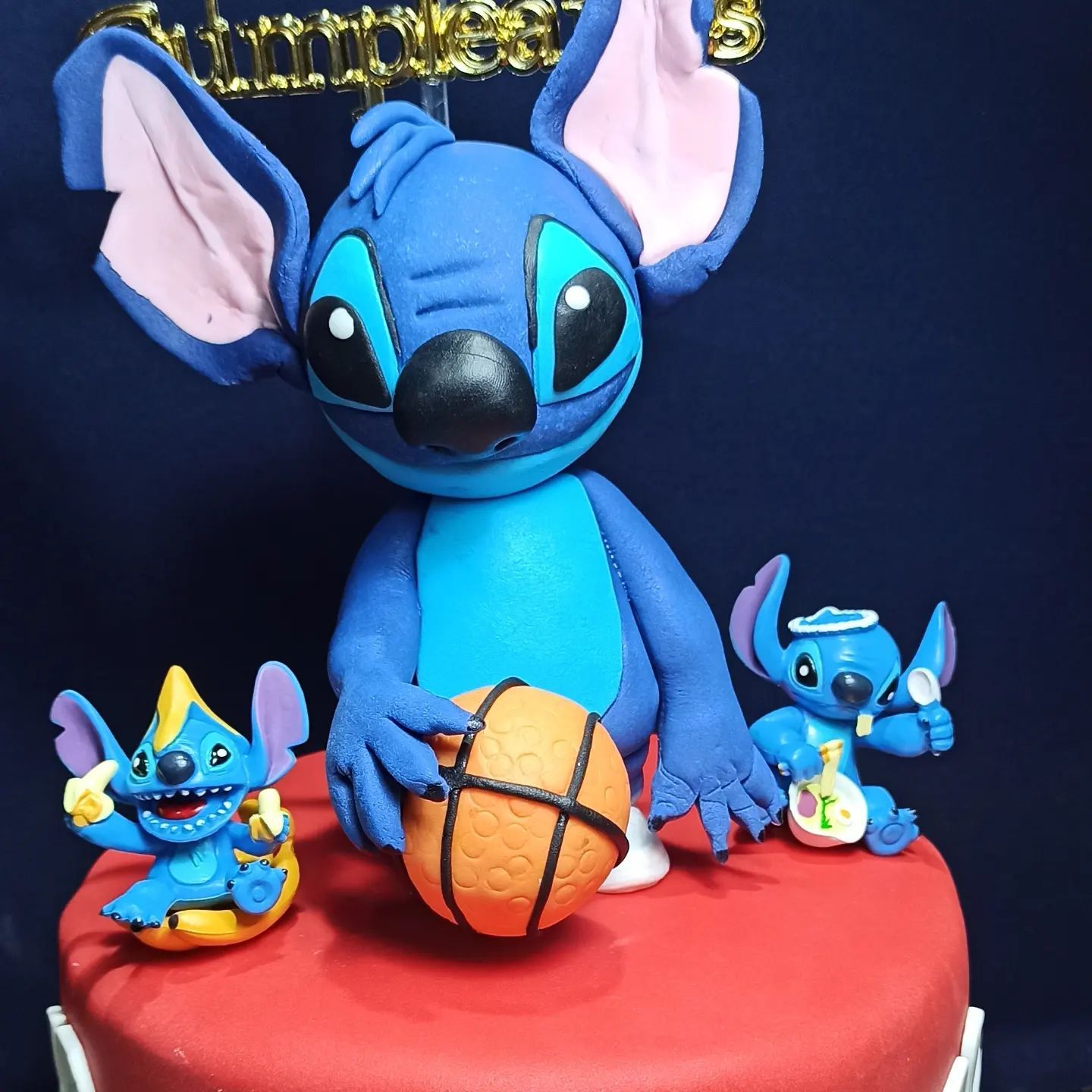 tartas personalizadas con entrega de tus personajes favoritos