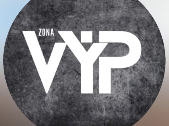 CAFETERÍA CERVECERÍA ZONA VYP, Desayunos y meriendas contundentes en Móstoles