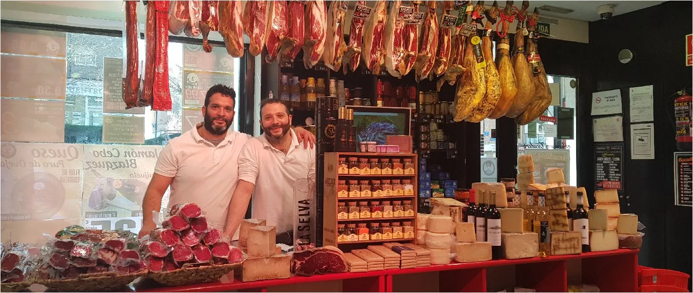 🛒 Jamonería Hermanos Escudero: Tradición Ibérica Directo a tu Casa desde su Tienda Online